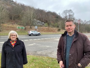 Councillor Anne Jarvis and Murdo Fraser MSP beside the A9